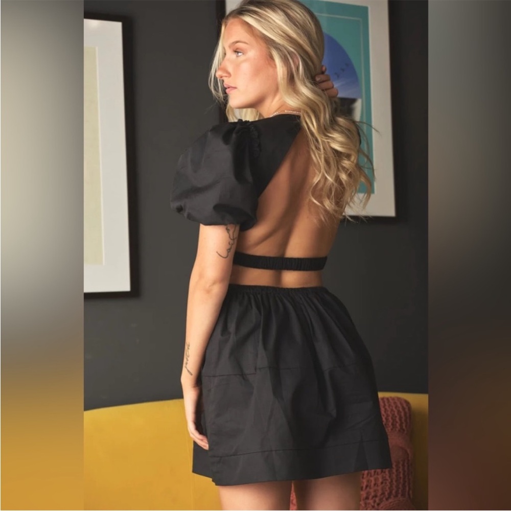 Elegant Black Puff Sleeve Mini Dress